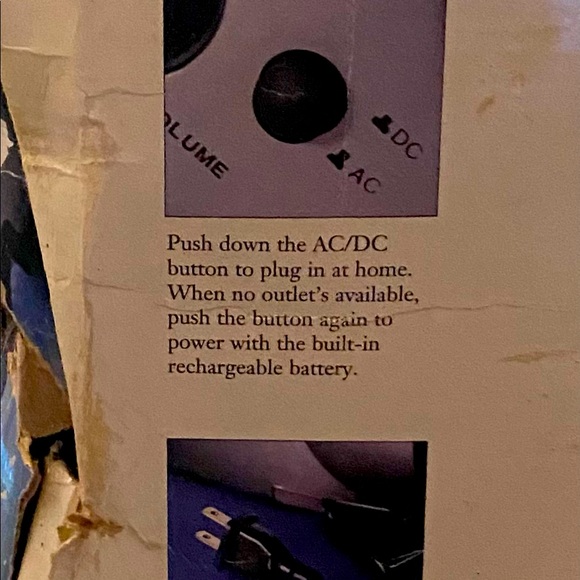 NIB NEVER USED SHARPER IMAGE 5-in-1 SURVIVOR FAN/LIGHT/LANTERN/RADIO/SIREN AC/DC - Picture 7 of 10